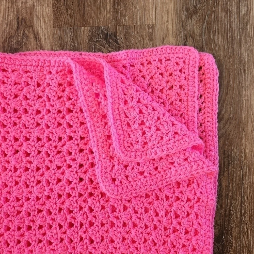 Crochet Handmade Neon Bright Barbie Pink Throw Lap Baby Blanket Afghan